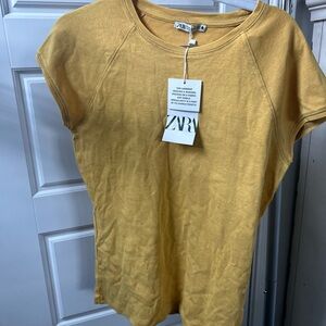 Zara Gold Fitted Cap Sleeve Tee XL